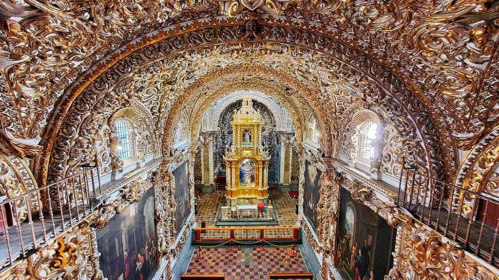 Capilla del Rosario en la Iglesia de Santo Domingo en Puebla
