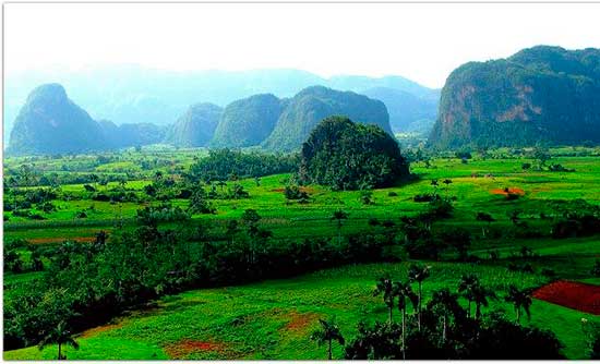 Mogotes en Valle de Viñales